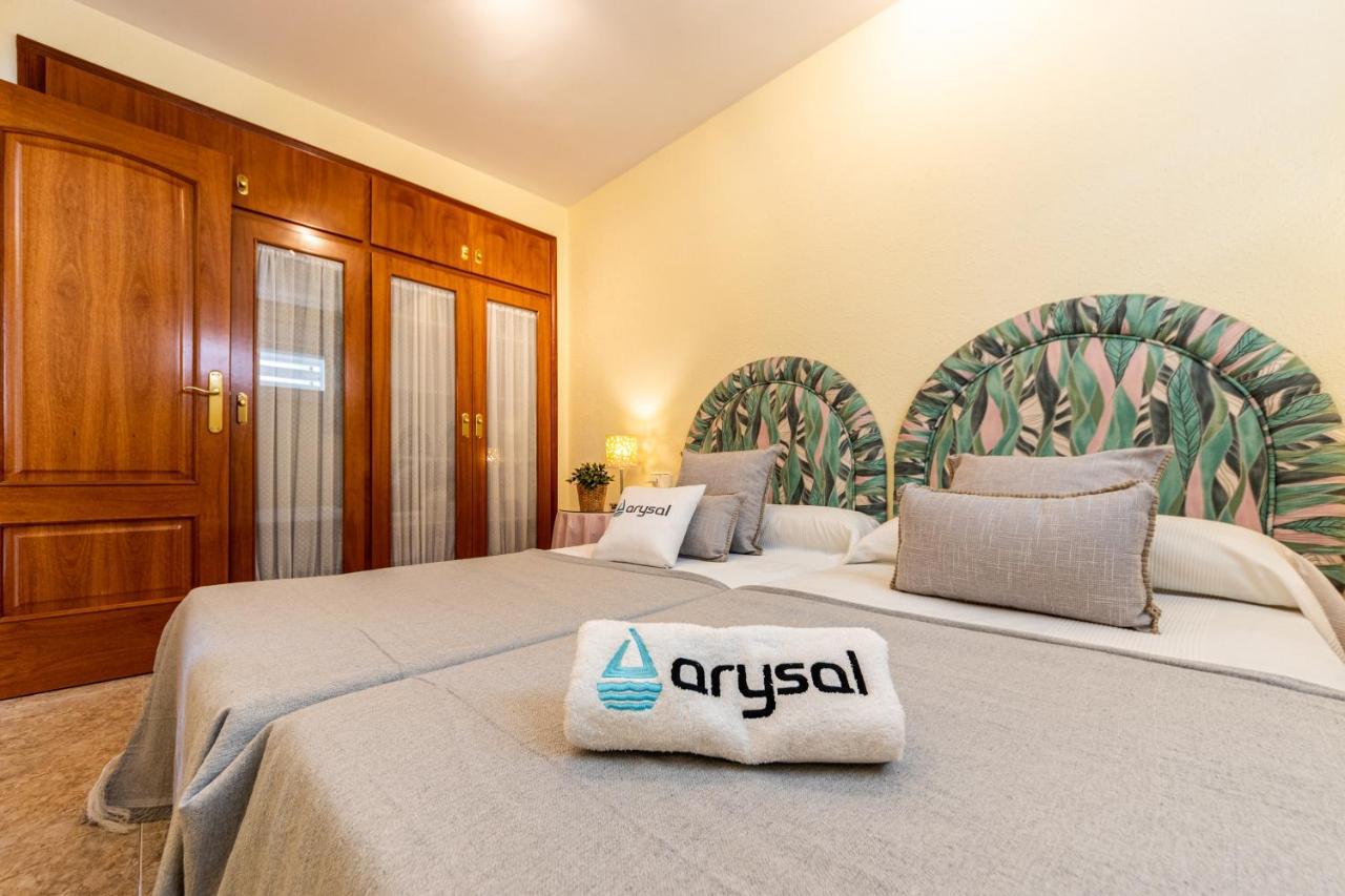 萨洛Formentor Arysal III公寓 外观 照片